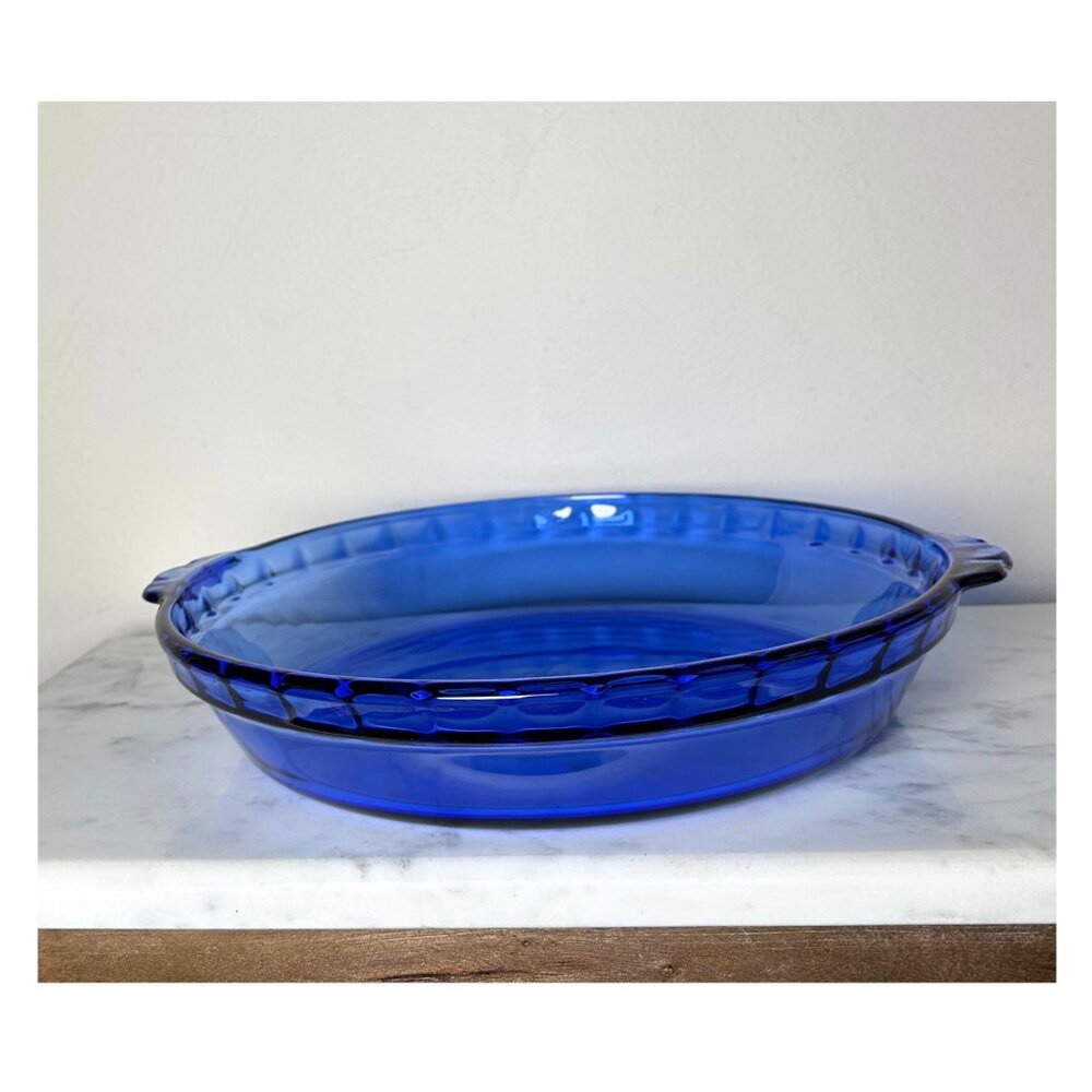 Vintage Pyrex Cobalt Blue Pie Plate 9.5 Inch No 229 | USA Made Glass Pie Dish - Picture 2 of 6